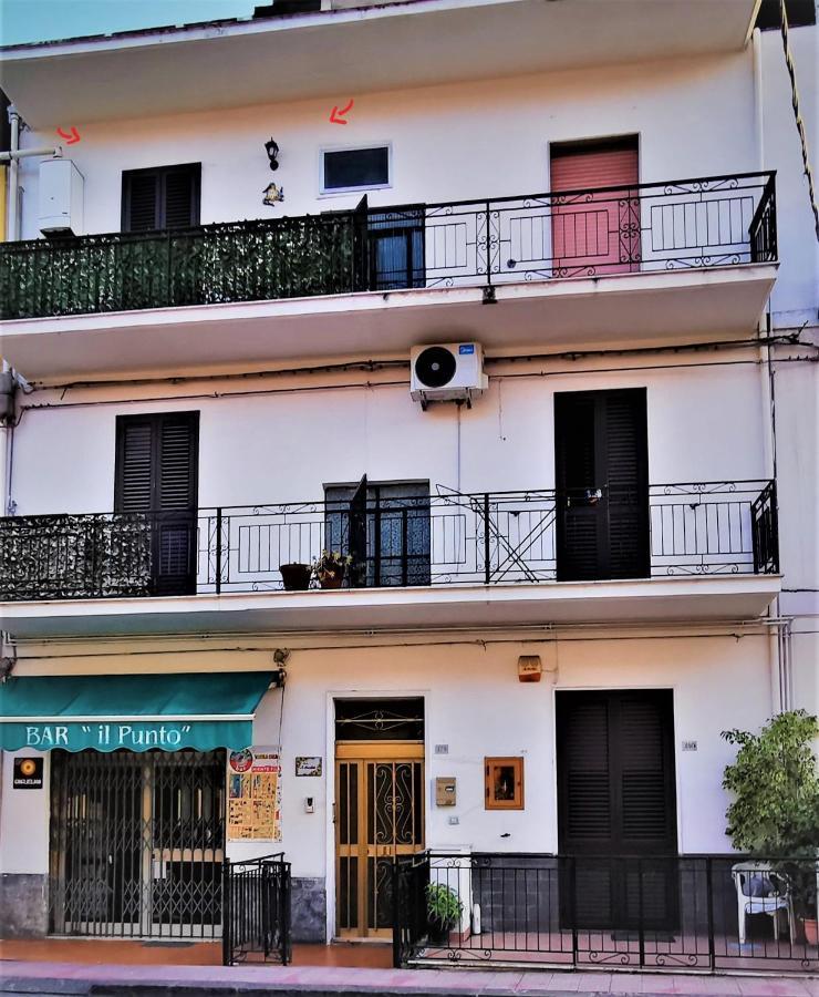 דירות גיארדיני נאקסוס Casa Le Maioliche מראה חיצוני תמונה